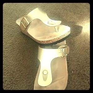 Chinesse Laundry  (similar to Birkenstonck)